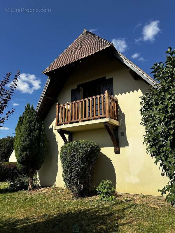 Maison à BOURG-ACHARD