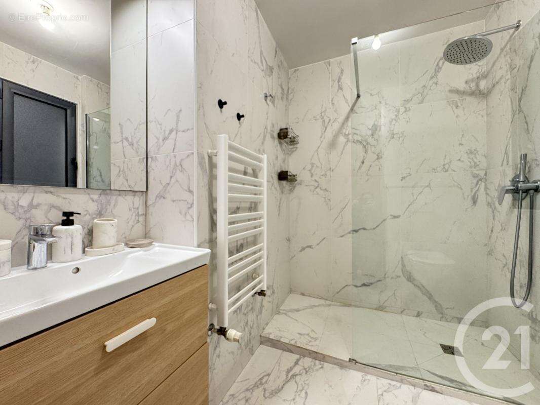 Appartement à NOGENT-SUR-MARNE