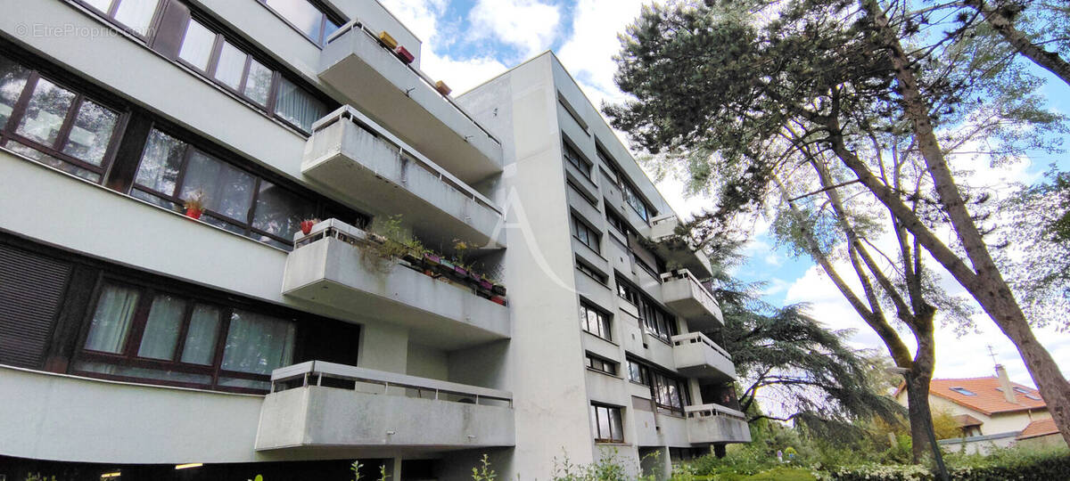 Appartement à LES ULIS