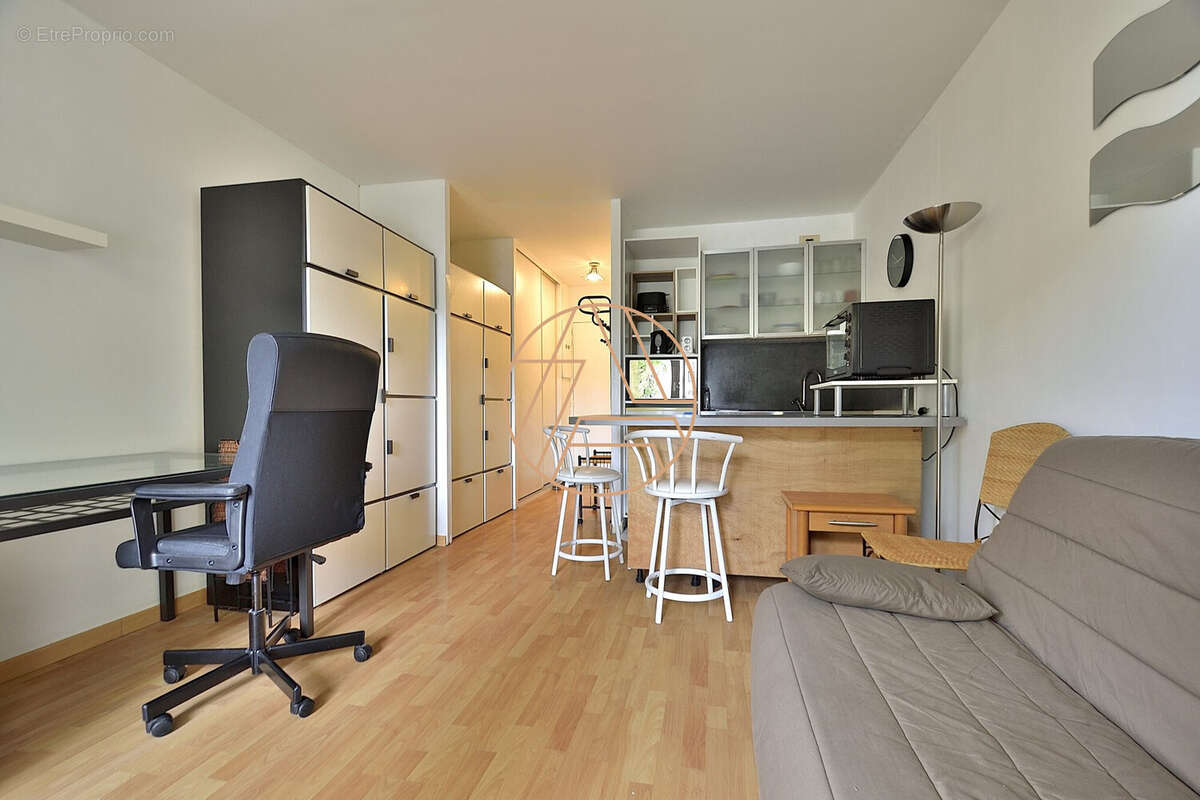 Appartement à SAINT-MAUR-DES-FOSSES