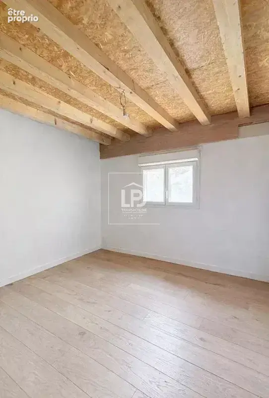 Belle maison individuelle 5 pièces de plain-pied de 94 m², rénovée, lumineuse, avec jardin arboré et garage - photo 9
