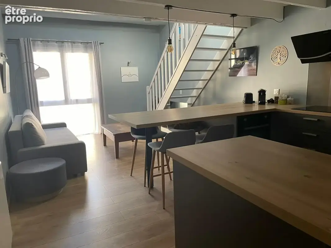 Magnifique T2 rénové vendu meublé et équipé - photo 7