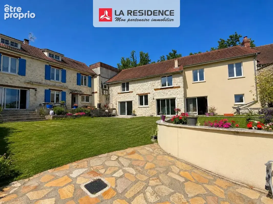 Maison 10 pièces 300 m² à vendre à Bennecourt (78270) - photo 1