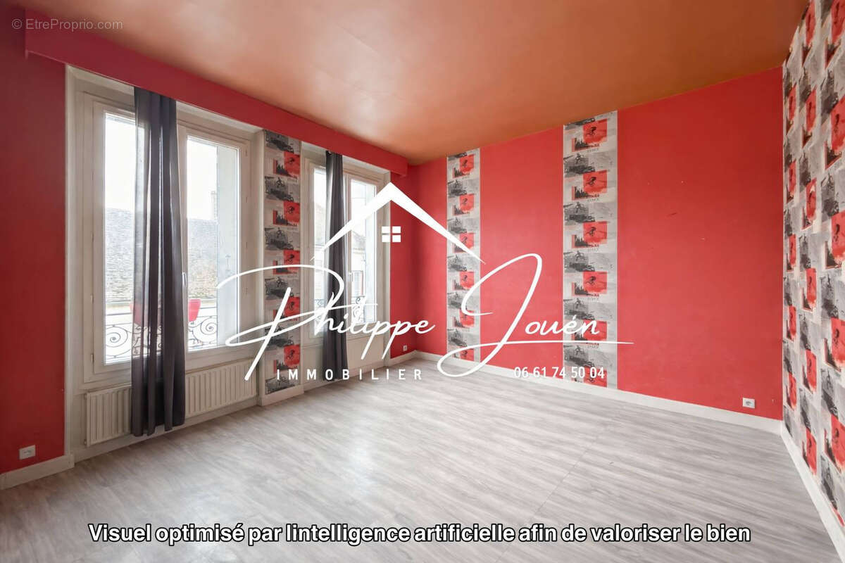 Maison à VILLENEUVE-L'ARCHEVEQUE