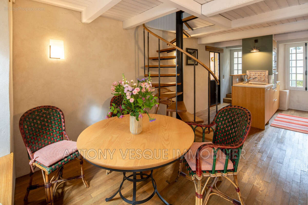 Maison à AGON-COUTAINVILLE