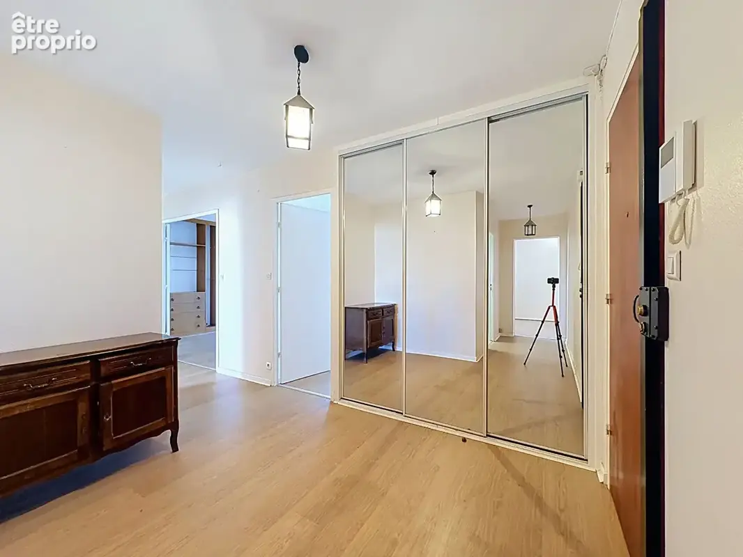 A VENDRE Appartement Caluire Et Cuire 5 pièces 115 m2 - photo 9