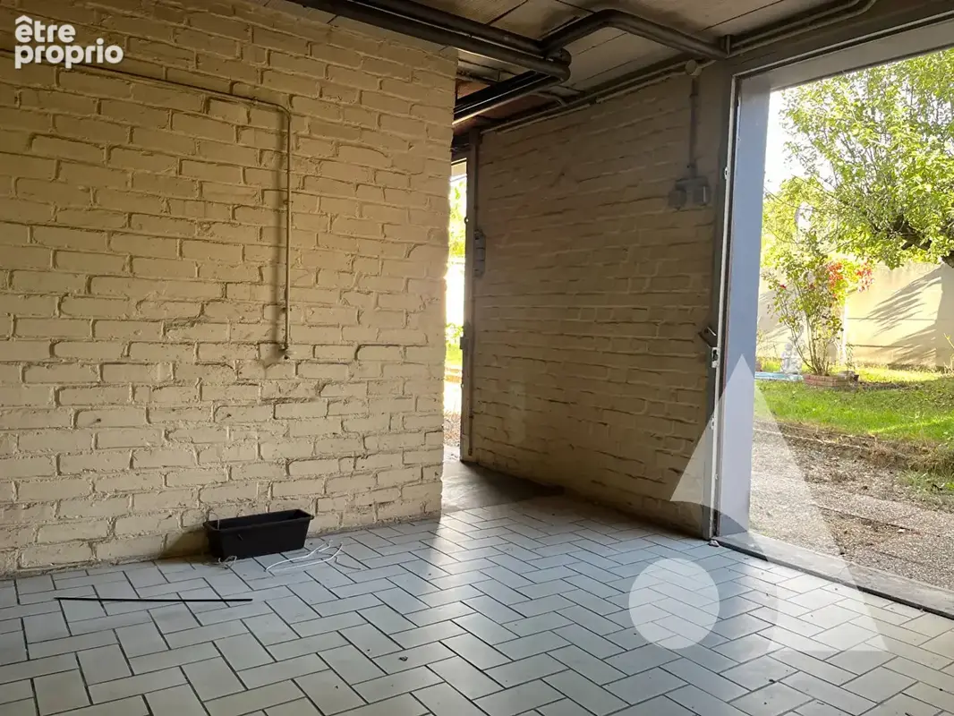 Maison à rénover avec un beau potentiel à margny-lès-compiègne ! - photo 12