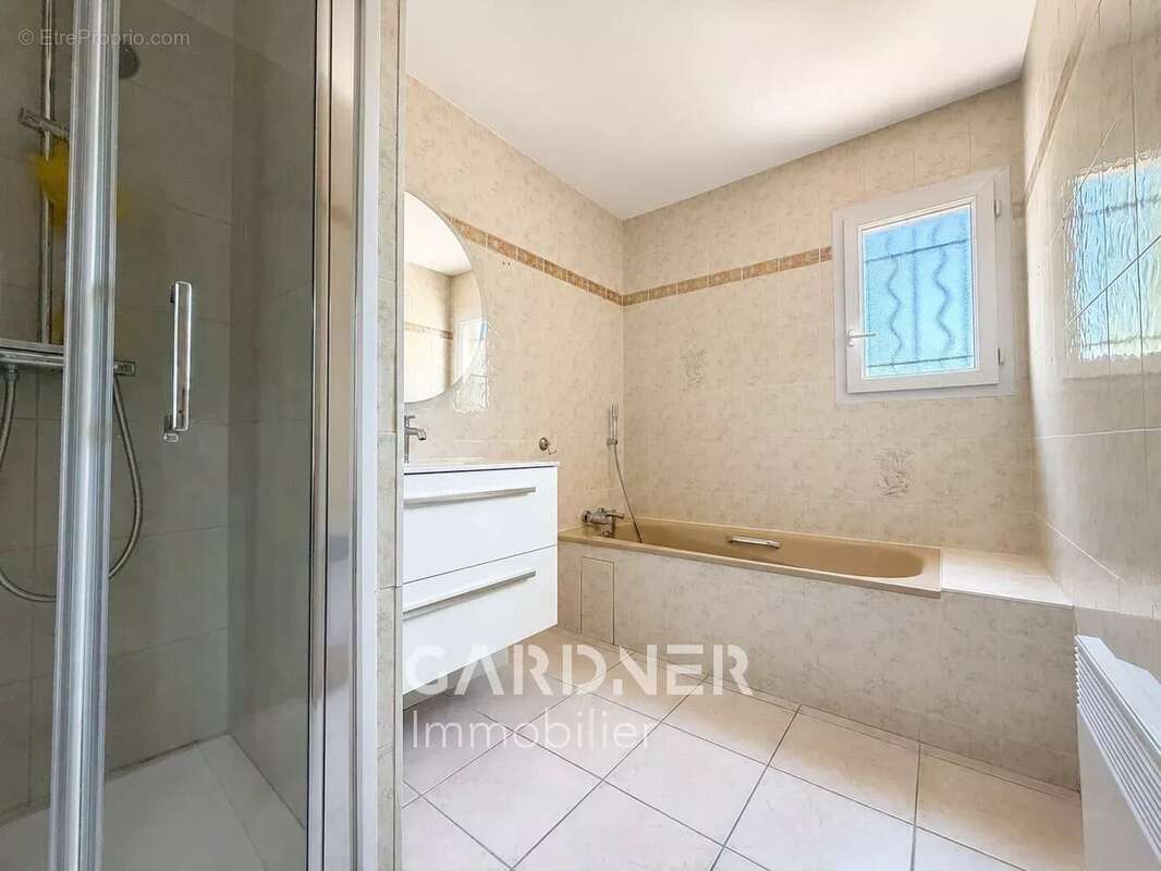 Maison à MARSEILLE-11E