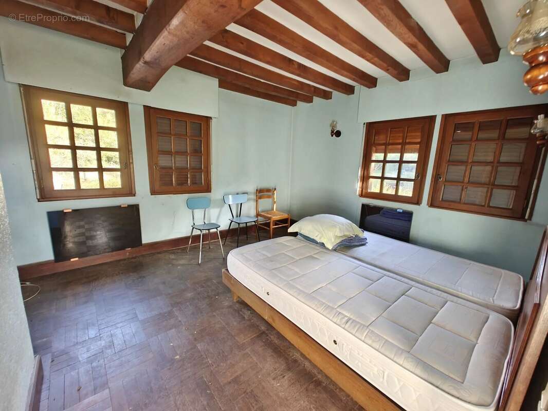 Maison à SAINT-PIERRE-DE-SALERNE