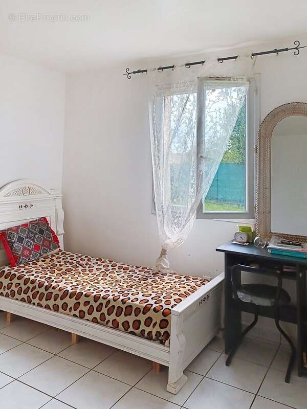 Photo 9 - Maison à LAGRAVE