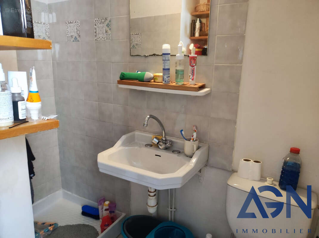 Appartement 25 m² à Agde  - photo 4