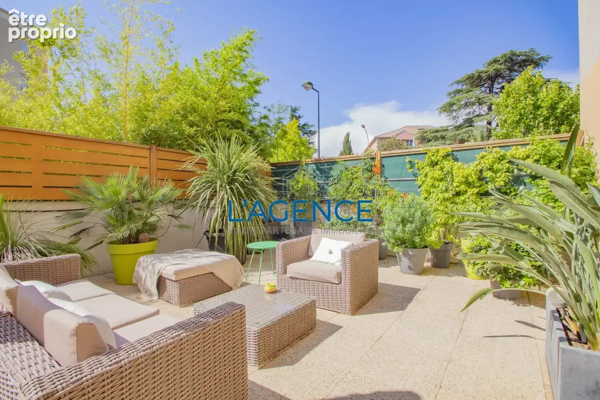 Photo Appartement à Hyeres au prix de 336 000€