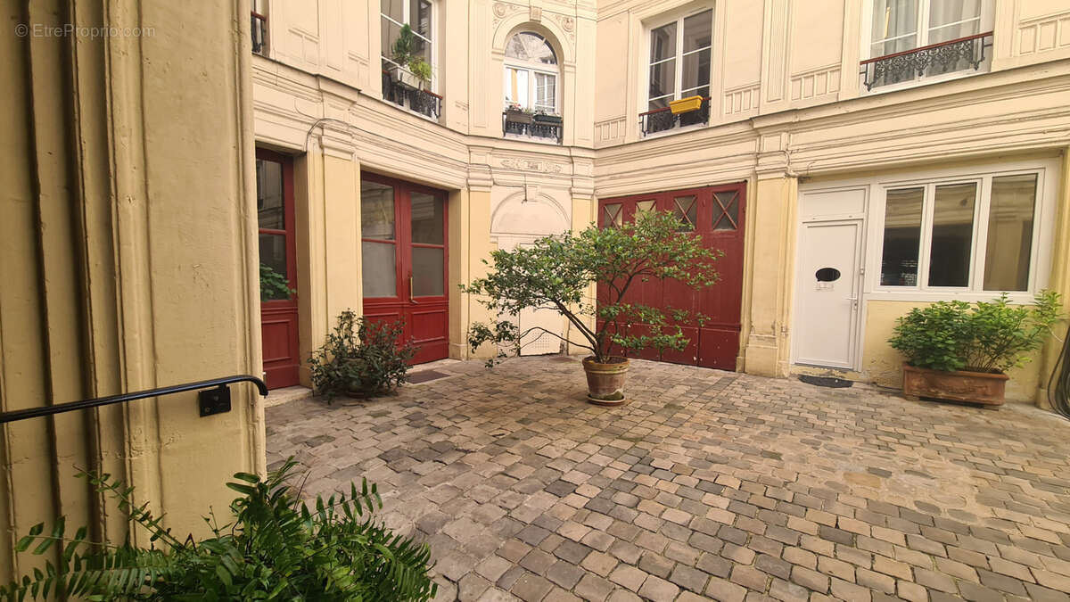 Murs occupes a vendre montyon / fb montmartre - photo 4