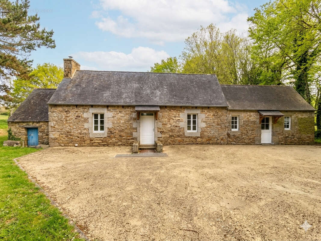 Maison à PLOUMILLIAU