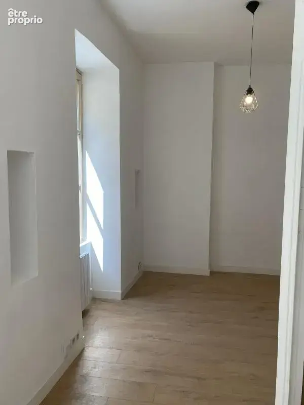 Proche chateau aubenas– studio rénové 21m2 - photo 3