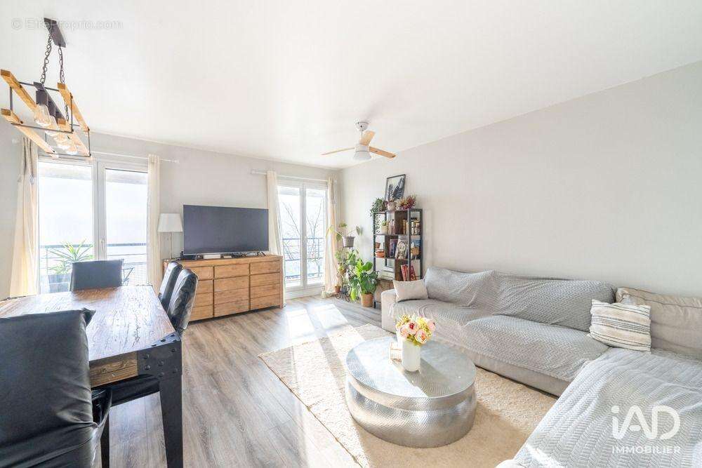 Photo 3 - Appartement à CERGY