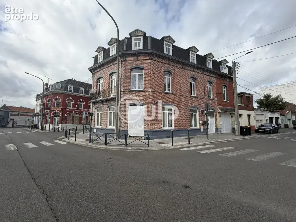 Immeuble de rapport - emplacement premium face à la gare d'hénin-beaumont - photo 2