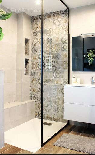 Appartement à TASSIN-LA-DEMI-LUNE