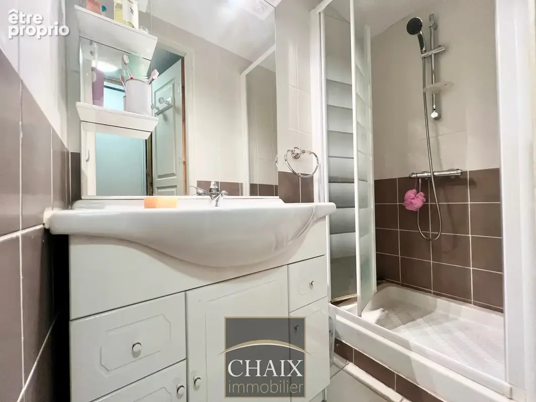 13400 AUBAGNE - Villa familiale type 6 de 111m2 avec piscine jardin - photo 21