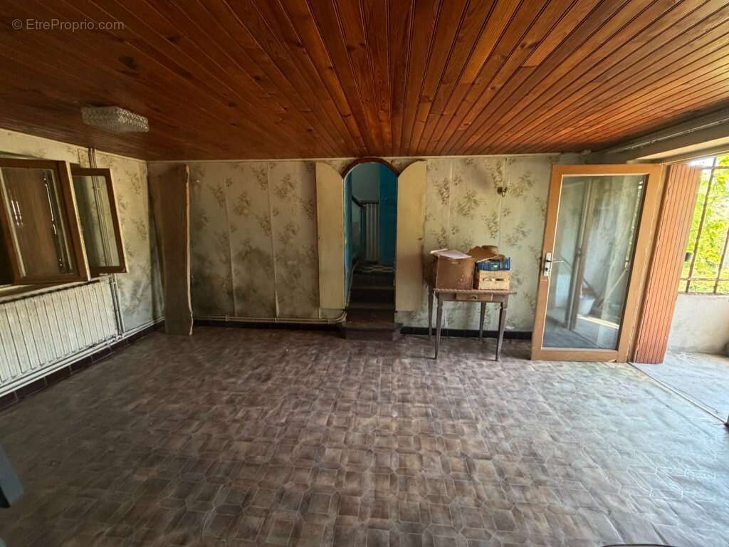 Maison 80 m2 saint-symphorien de marmagne - photo 3