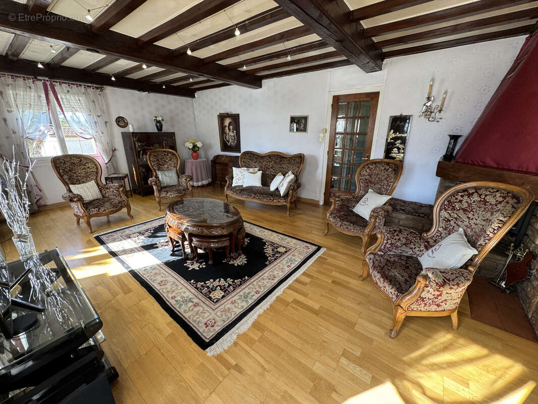 Maison à CHARVIEU-CHAVAGNEUX