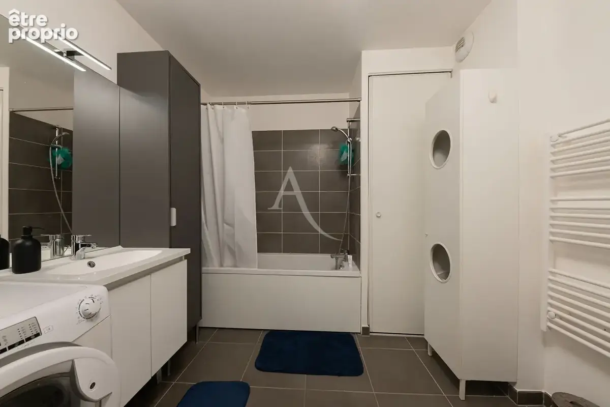 Lumineux F3 dernier étage avec grande terrasse de 40m² - photo 8