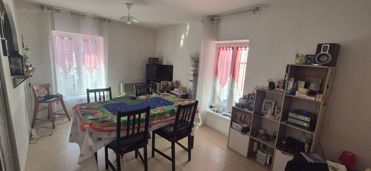 Appartement à LE PEAGE-DE-ROUSSILLON