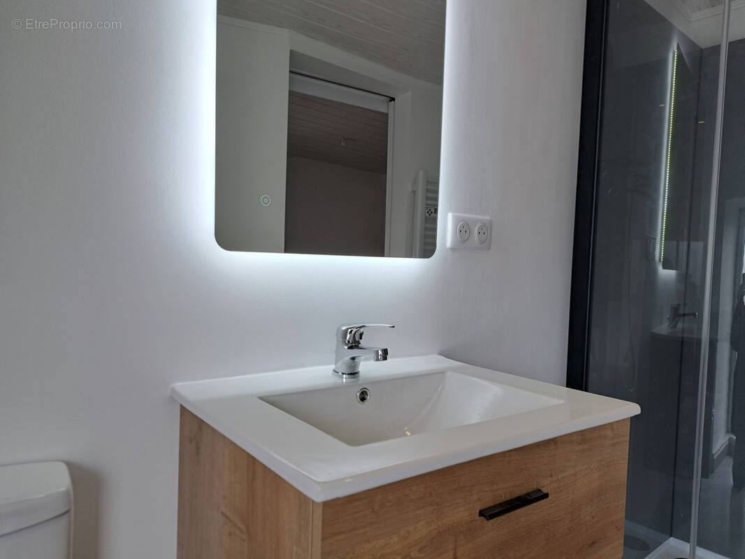 Appartement à TENCE