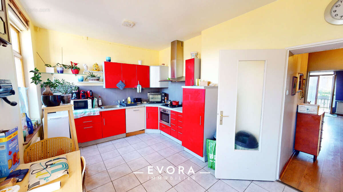 Appartement à LE BAN-SAINT-MARTIN