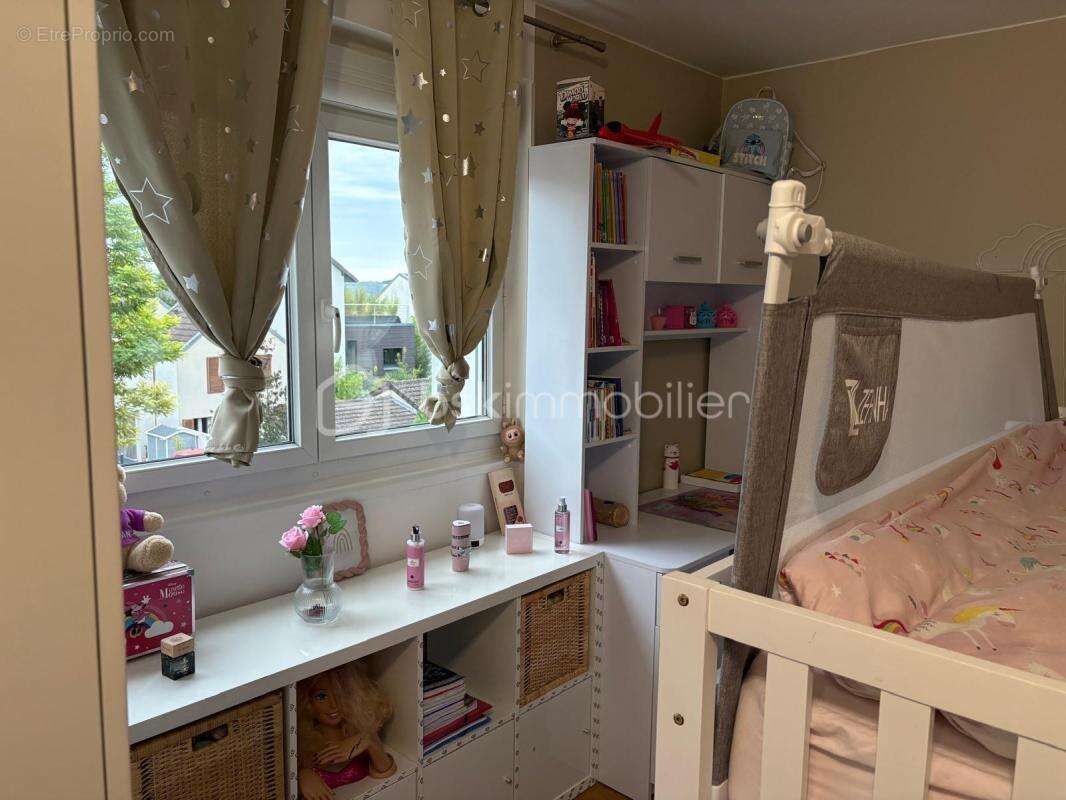 Appartement à RUEIL-MALMAISON