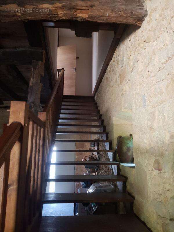 Maison à MONTIGNAC