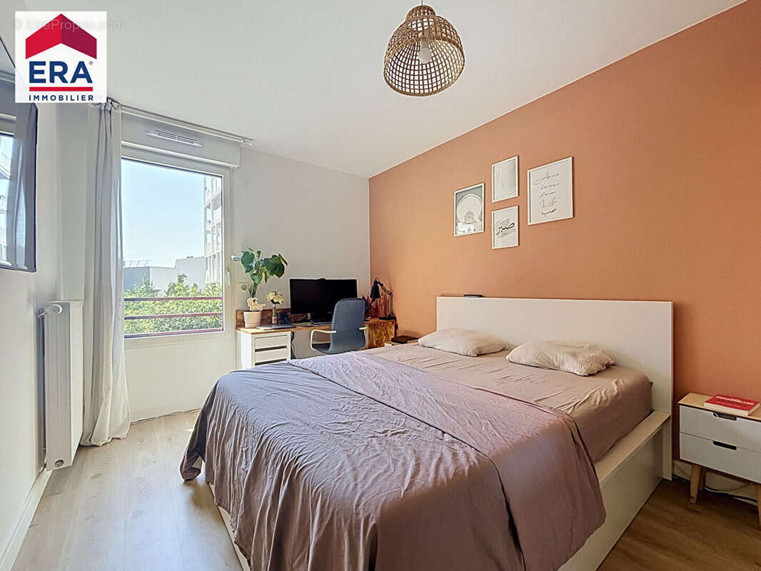 Appartement à IVRY-SUR-SEINE
