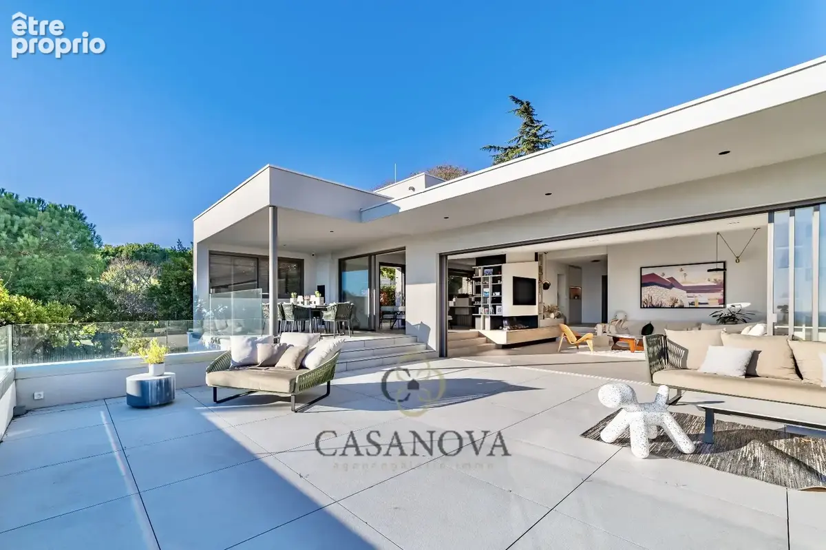 Villa contemporaine vue mer avec piscine et appartement indépendant à Sète Mont Saint-Clair - photo 4