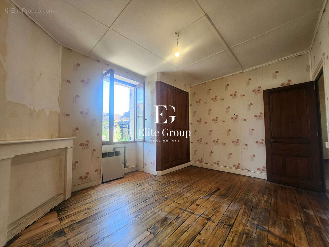 Maison à SIORAC-EN-PERIGORD