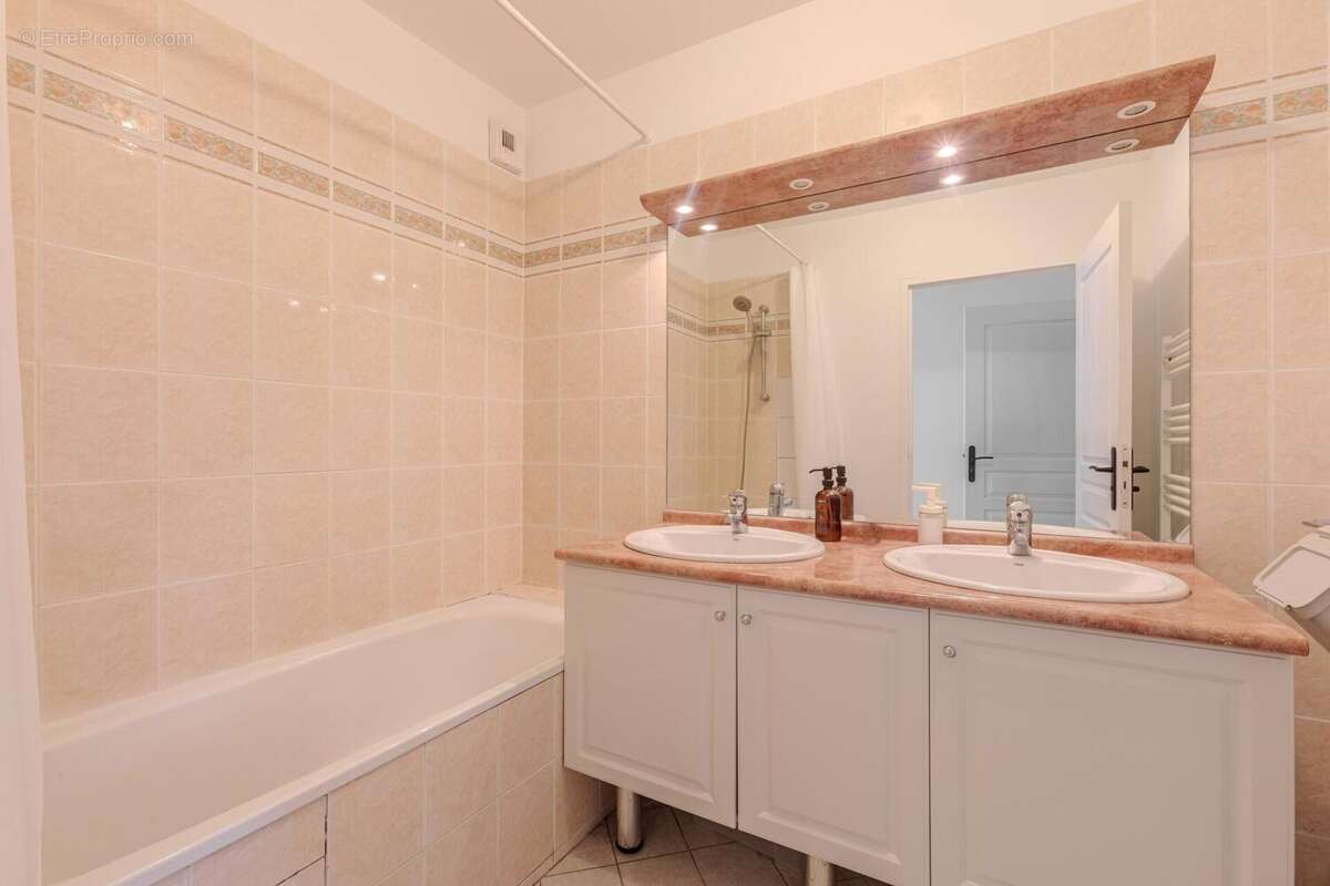 Photo 9 - Appartement à AUCAMVILLE