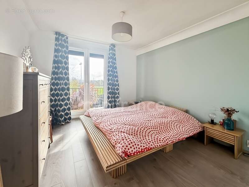 Maison à LE RELECQ-KERHUON