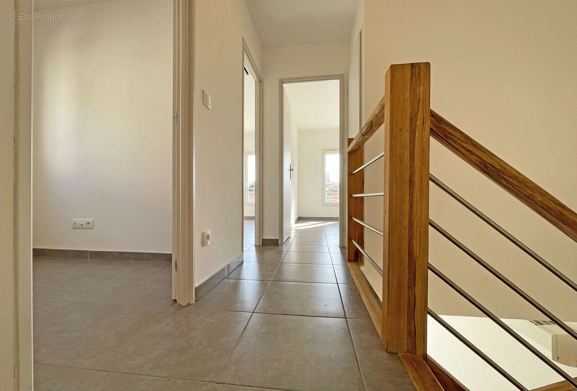 Maison à LES ANGLES