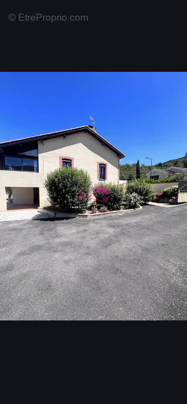 Maison à QUILLAN