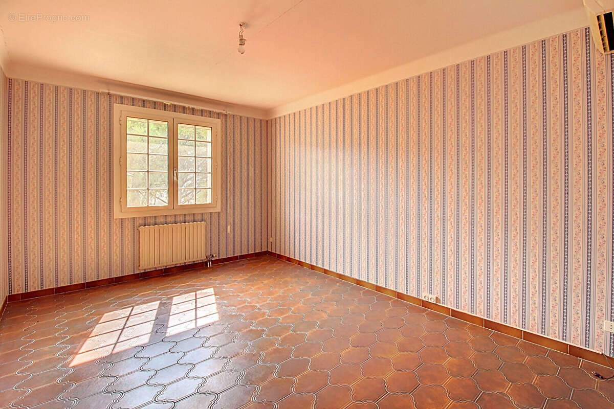 Maison à DRAGUIGNAN