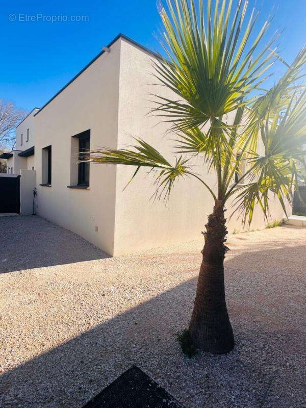 Maison à SERIGNAN