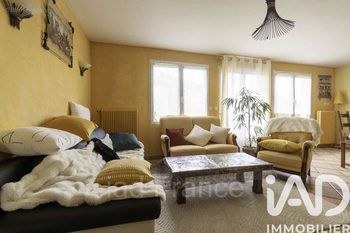 Photo 2 - Maison à FRENEUSE