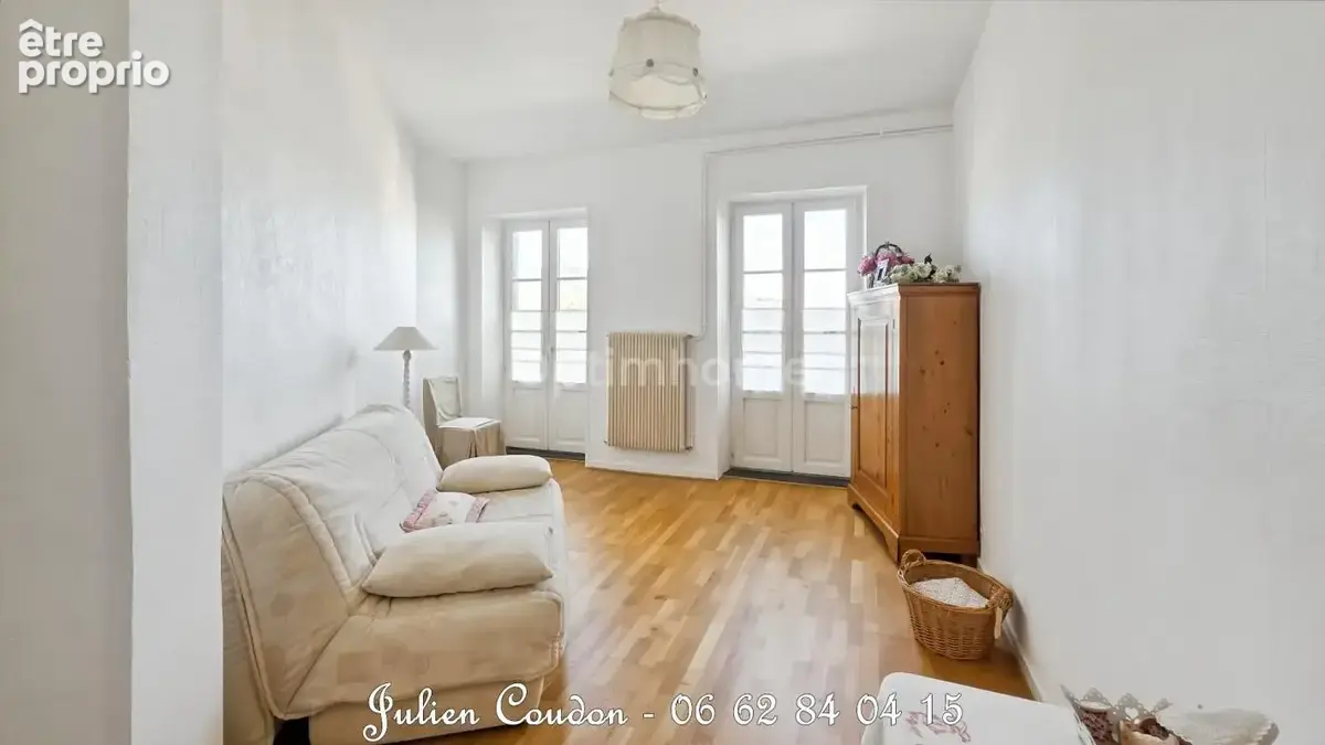 Royat centre thermal – 138 m² – 3 chambres – Balcon filant – Charme 1890 - photo 10