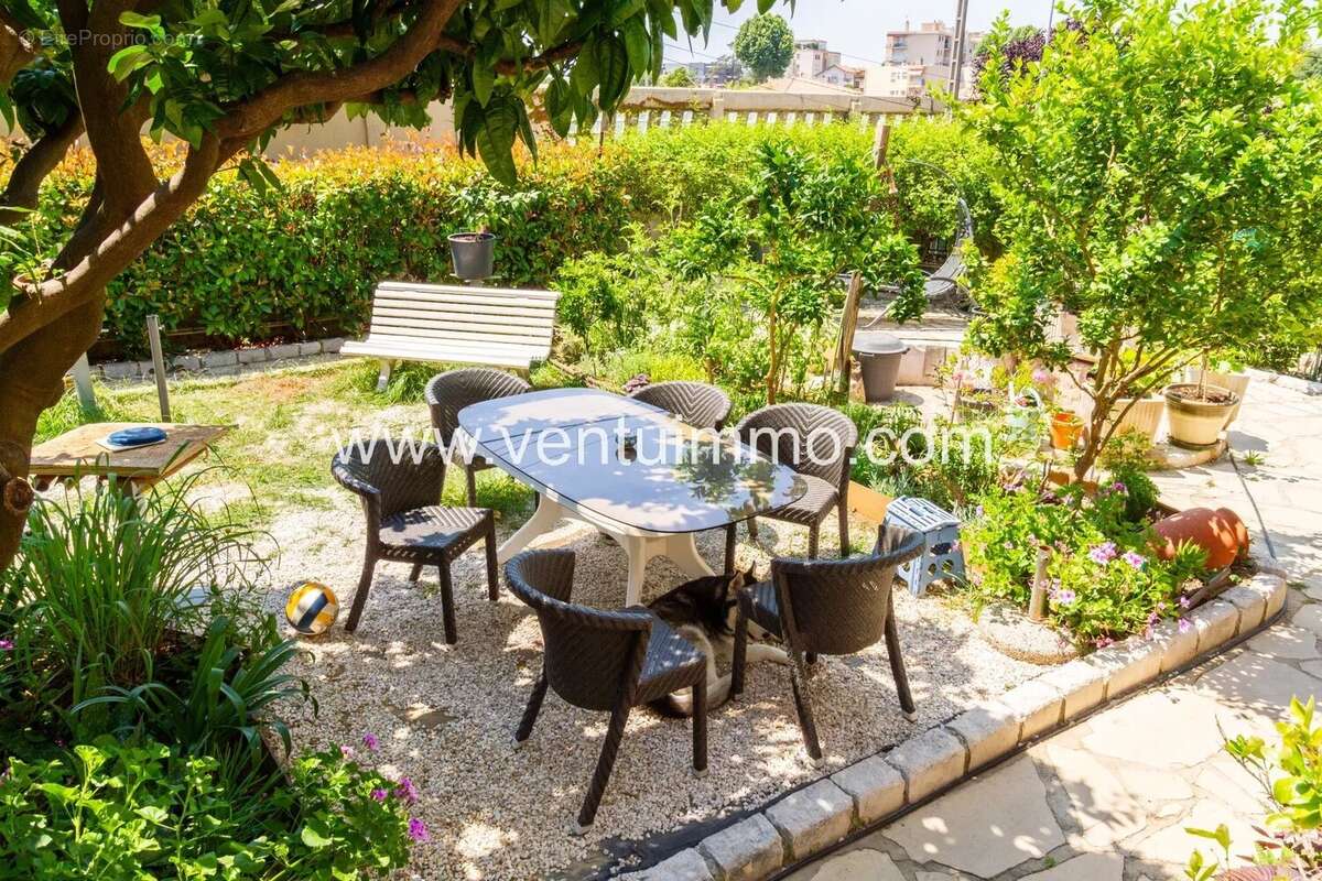 Maison à CAGNES-SUR-MER