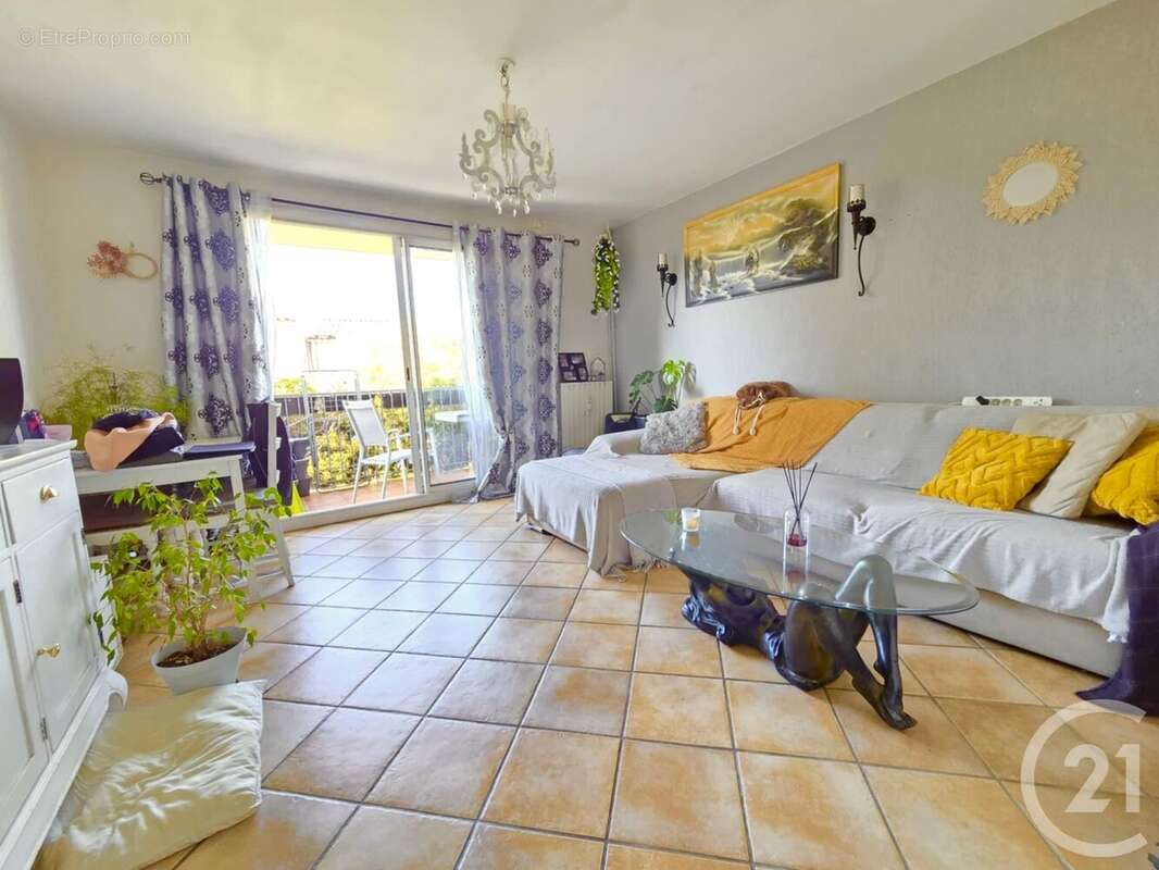 Appartement 60 m² à Toulon  - photo 2