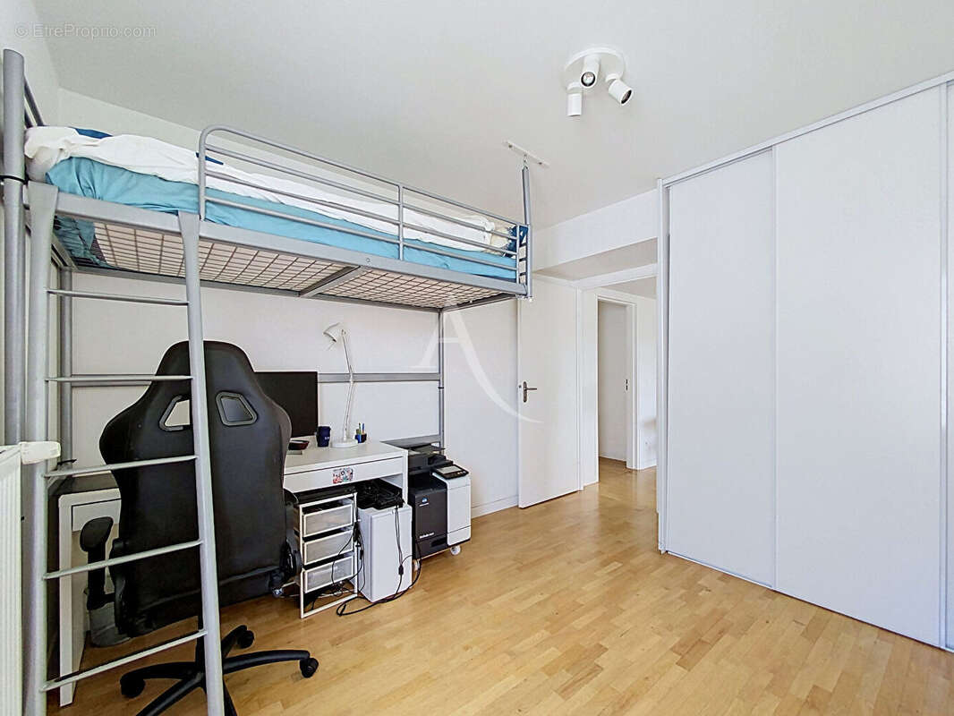 Appartement 4 pièces de 93.03 m² - Saint-Germain-en-Laye - photo 17
