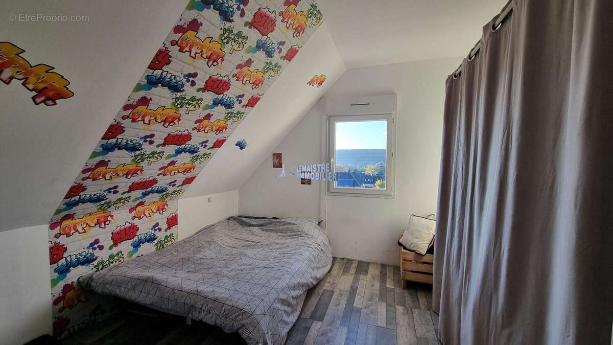 Maison à SAINT-PIERRE-DE-MANNEVILLE