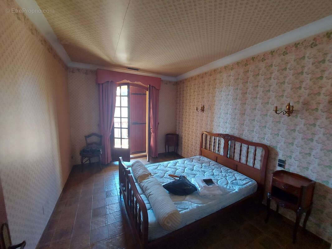 Maison à VILLELONGUE-DE-LA-SALANQUE