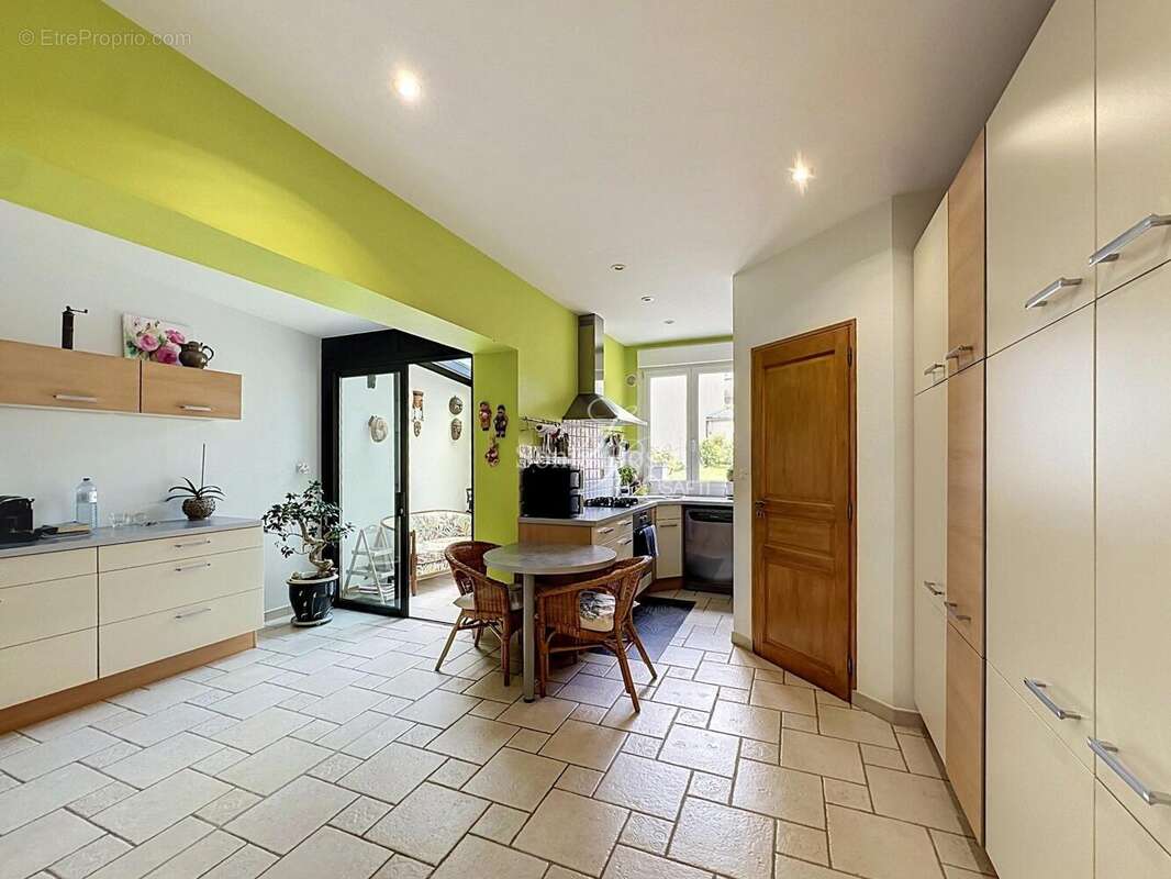 Photo 3 - Maison à AVION