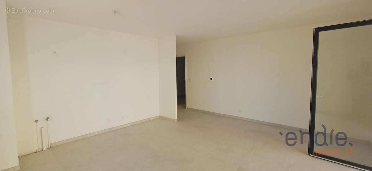 PROCHE BLOTZHEIM  F3 Rez-de-jardin  Terrasse 13 m²  Jardin 110 m²  269 000  FAI. - photo 10