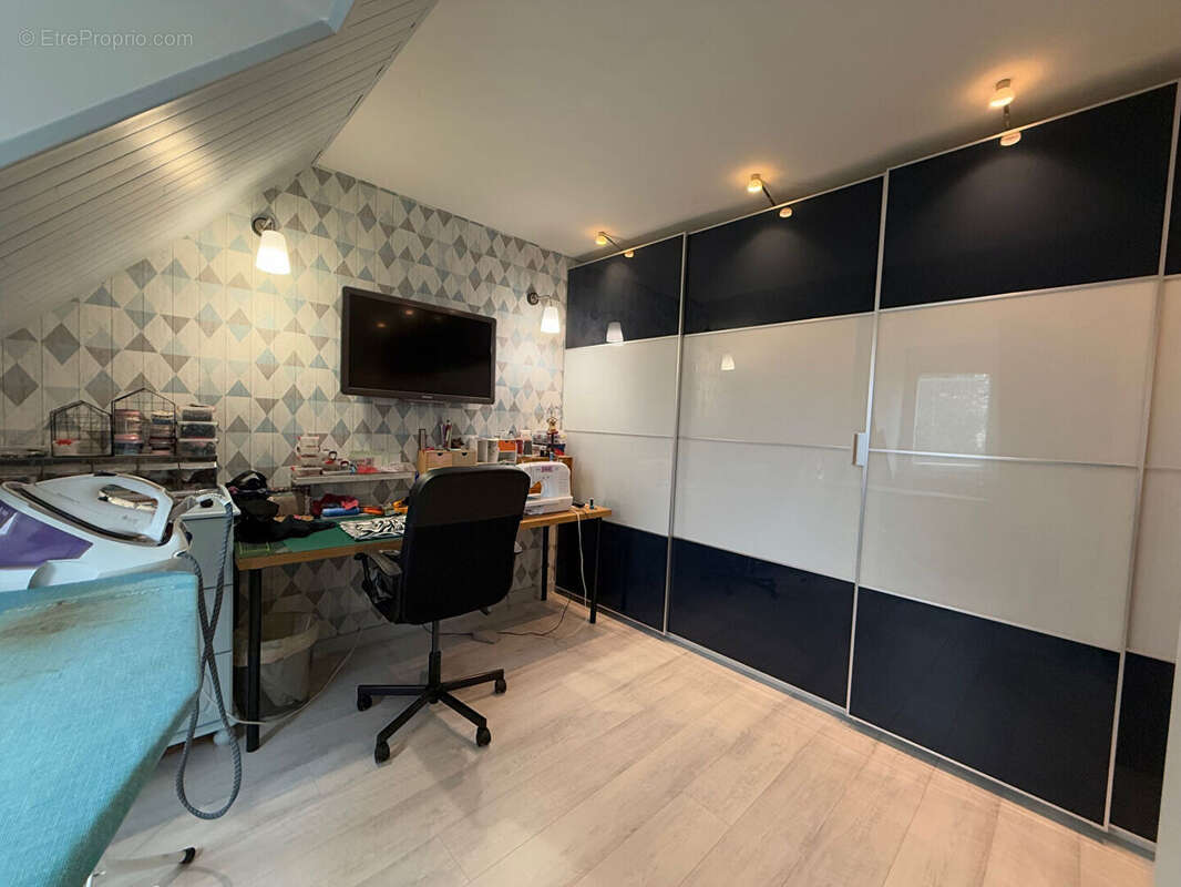 Maison à SAINT-DOULCHARD